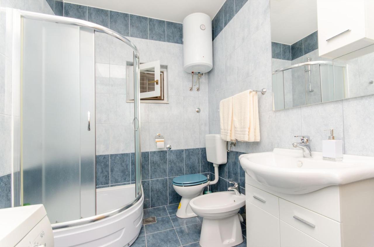 Apartman Ivan Каштела Экстерьер фото