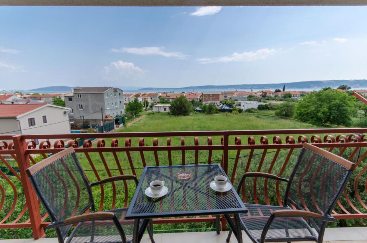 Apartman Ivan Каштела Экстерьер фото